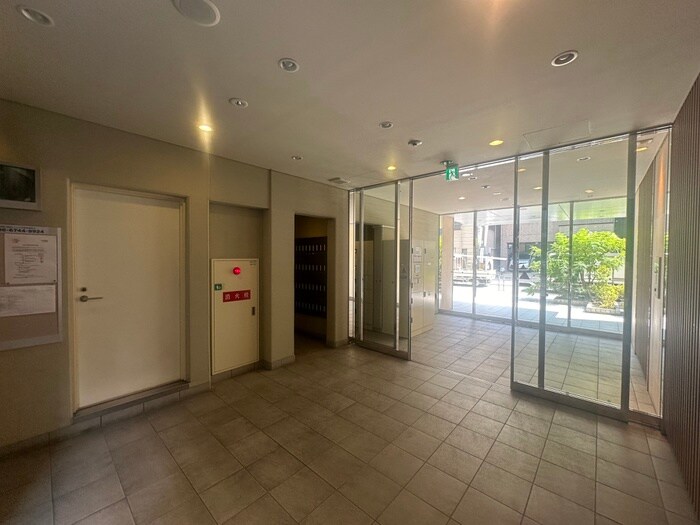 トレヴァンス梅田の物件外観写真