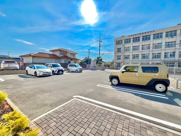 ひまわりの物件外観写真