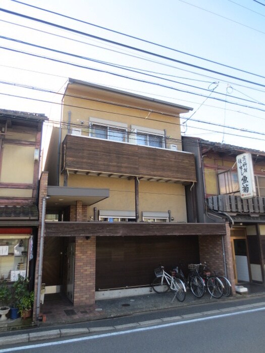 ロフティ－山ノ内の物件外観写真