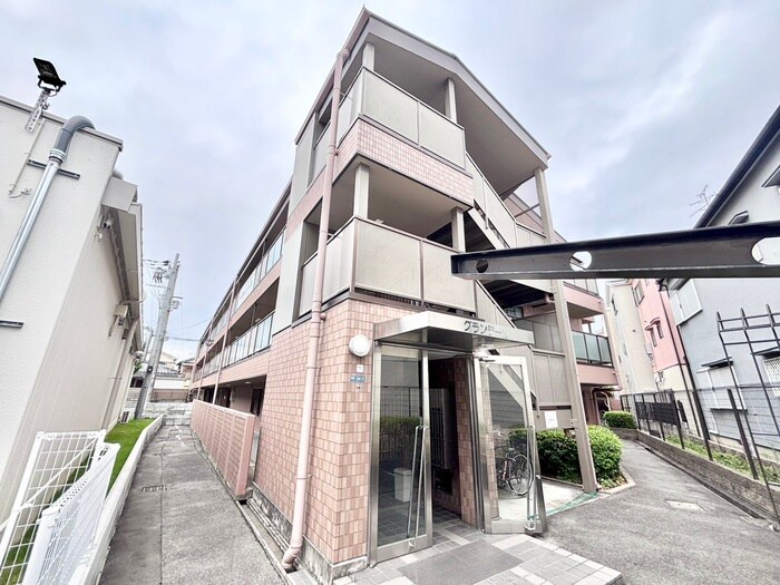 グランデ－ルの物件外観写真