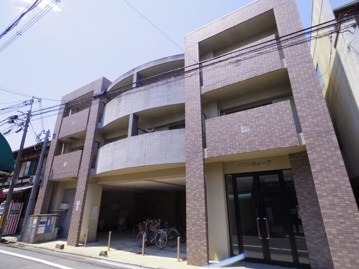 メゾンウィ－ブの物件外観写真