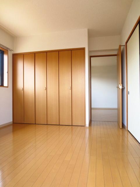 ラフィーネ桂の物件内観写真