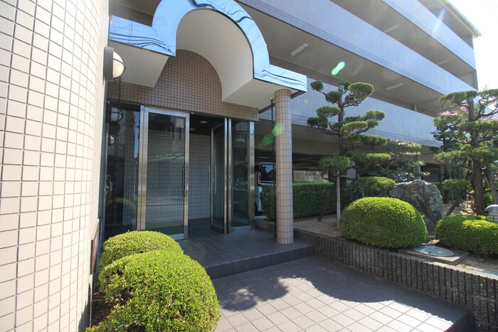 クレイドルコ－トの物件外観写真