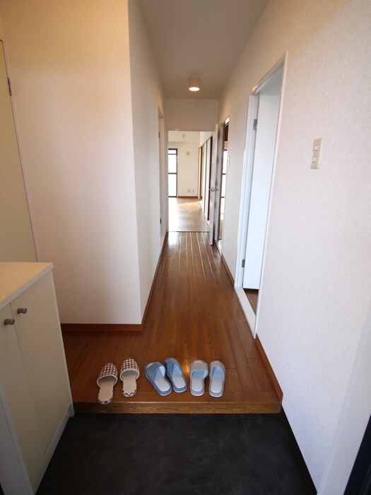 クレイドルコ－トの物件内観写真