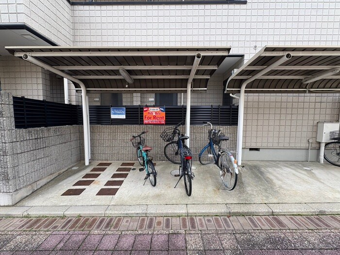 アルブルの物件外観写真