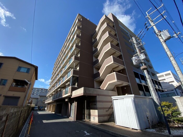 ＲＯＯＭＳ　Ｏoｊｉの物件外観写真