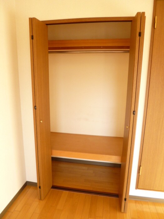 ＲＯＯＭＳ　Ｏoｊｉの物件内観写真