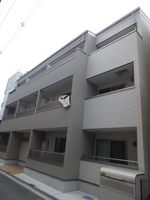 ｴﾐﾈﾝｽ蒲生の物件外観写真