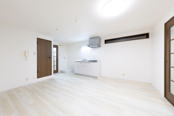 マッケンジー東堀川の物件内観写真