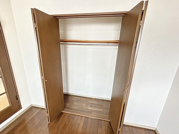 マッケンジー東堀川の物件内観写真