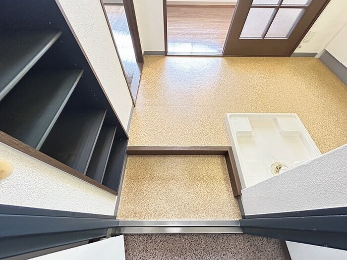 マッケンジー東堀川の物件内観写真