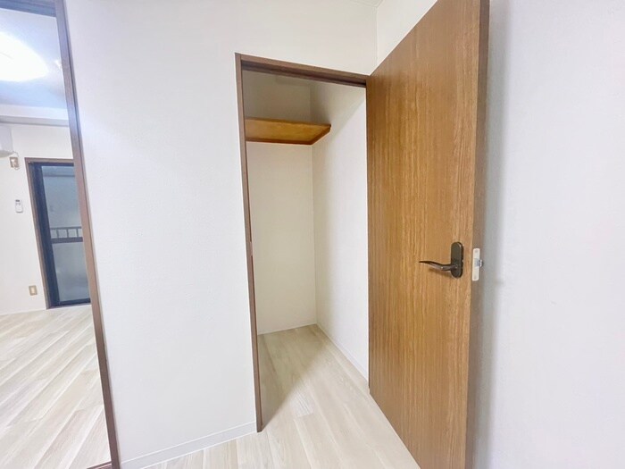 マッケンジー東堀川の物件内観写真