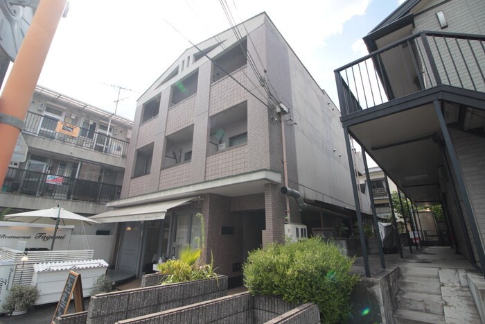 エル山崎の物件外観写真