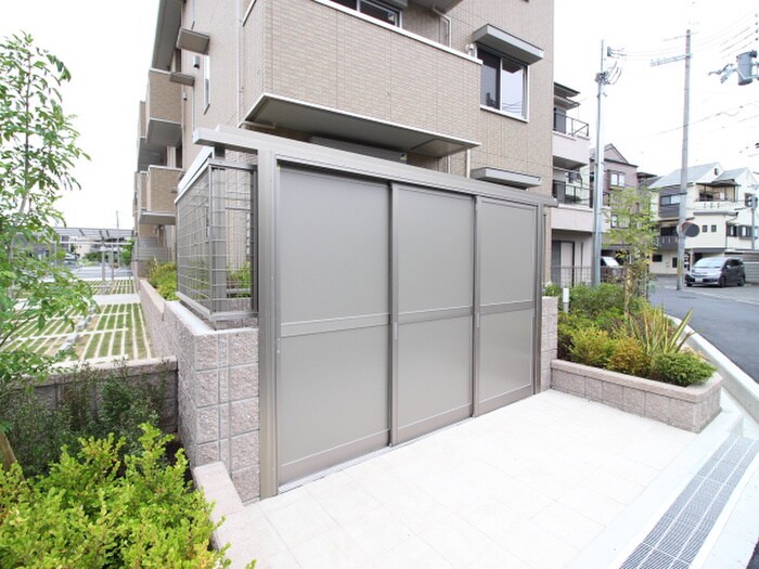 ソフィアコート鳥飼　Ａ棟の物件外観写真