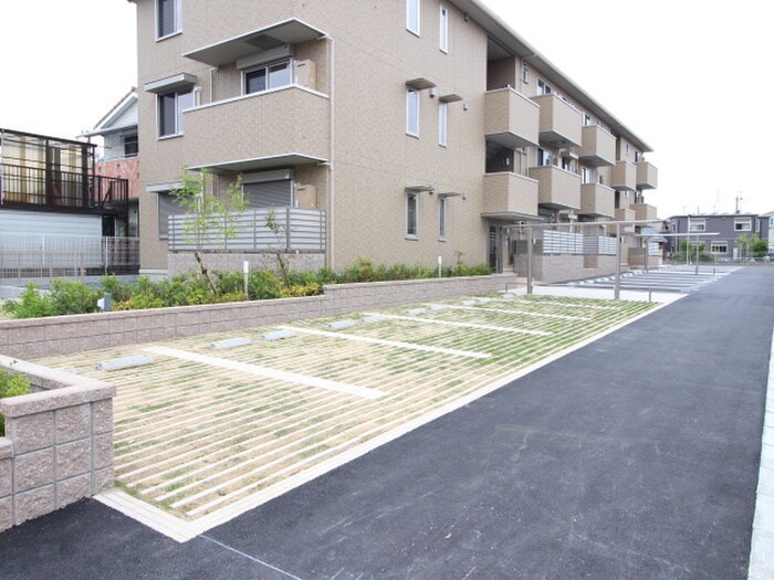 ソフィアコート鳥飼　Ａ棟の物件外観写真