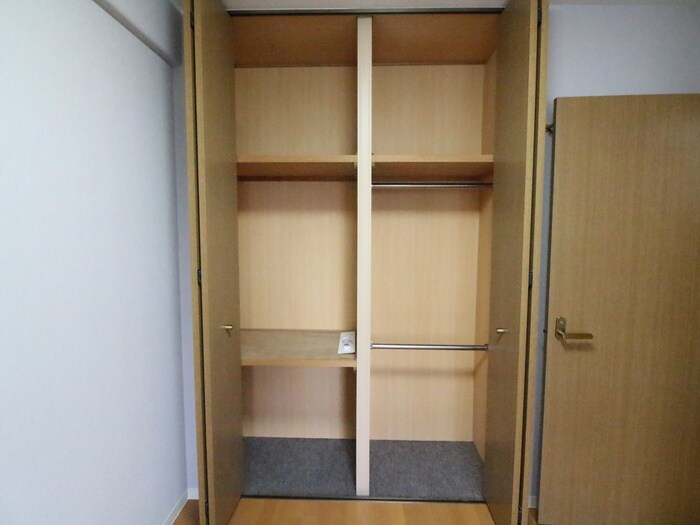 ｺｰﾄ和泉府中ｶﾘﾖﾝ２番館(306)の物件内観写真