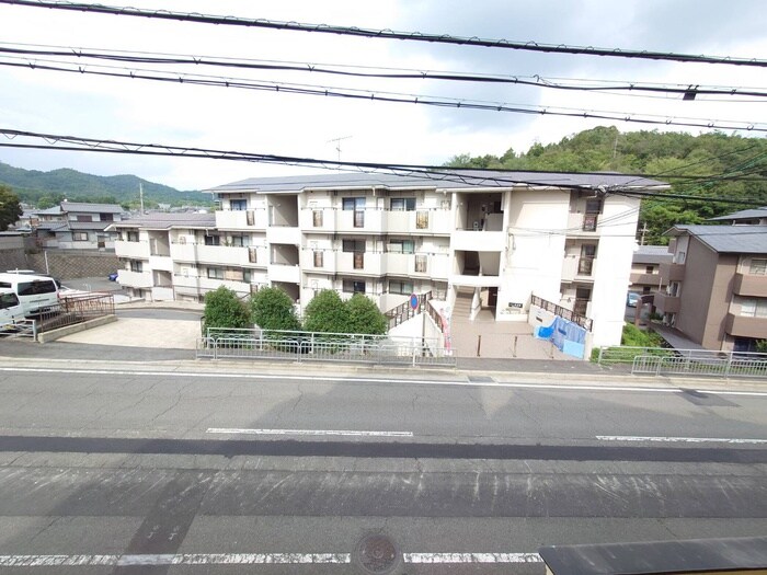 宇多野御屋敷町貸家の物件内観写真