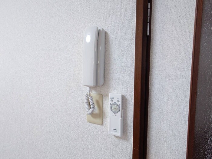 宇多野御屋敷町貸家の物件内観写真