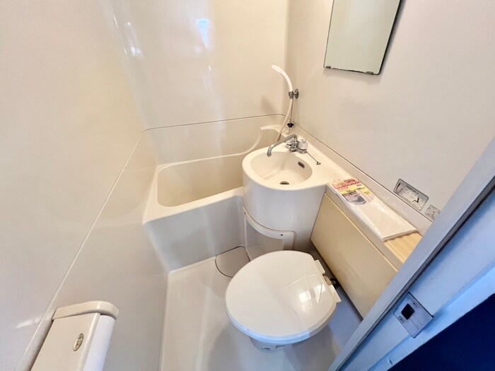 パルティマルトヨ王子公園の物件内観写真