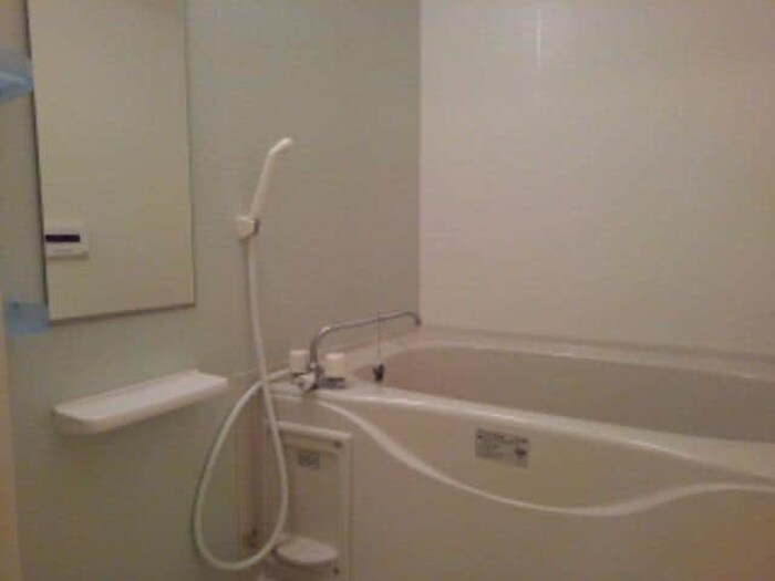 フルー リールの物件内観写真