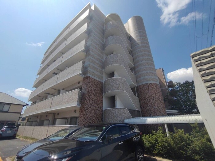 エスポア－ルの物件外観写真