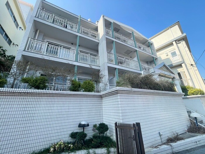 ビ－ハイツ北野の物件外観写真