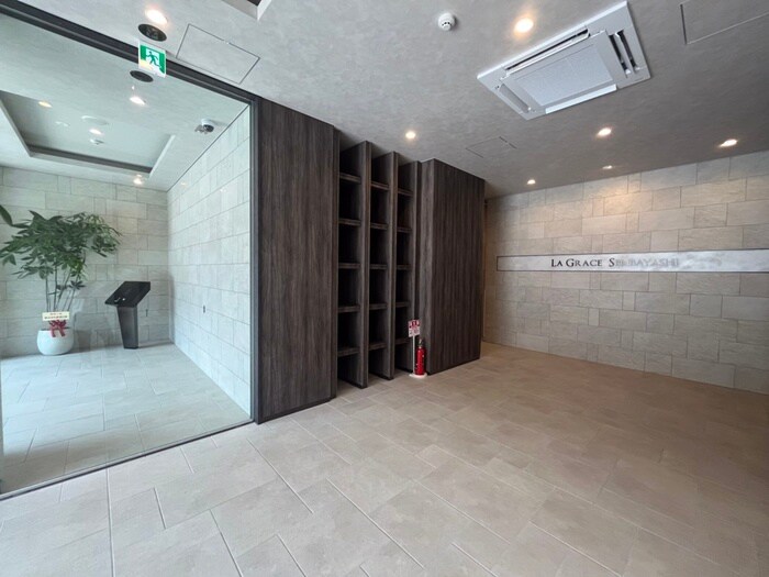 LA GRACE SENBAYASHIの物件外観写真
