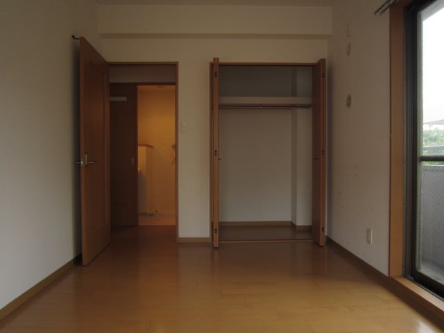 サンヴィエントヒビキの物件内観写真