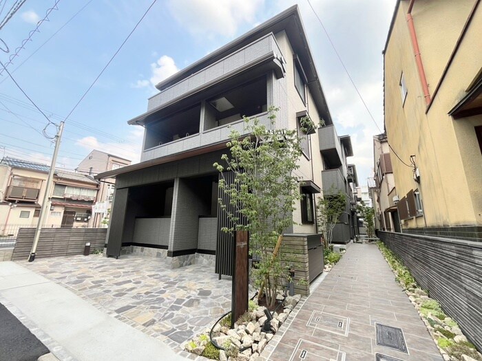 ヴァン　ソレイユ　二条の物件外観写真