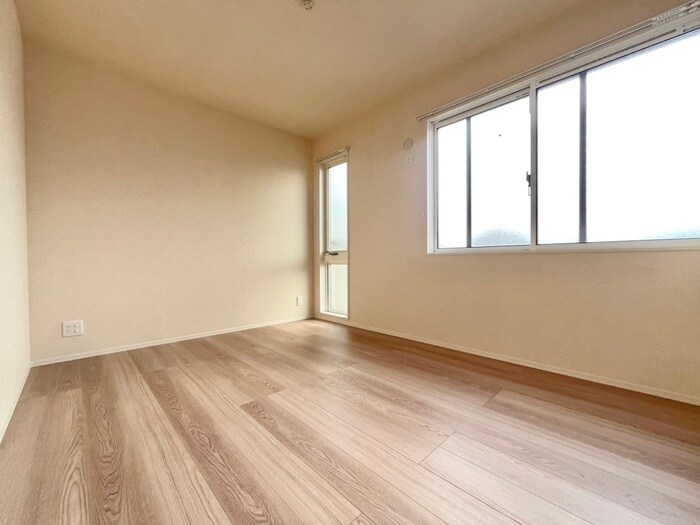 ヴァン　ソレイユ　二条の物件内観写真