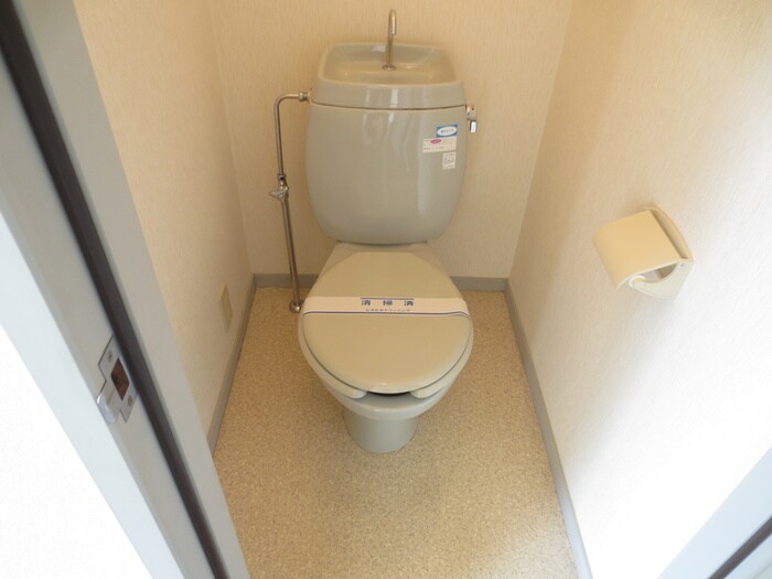 サンライフ猪名寺の物件内観写真