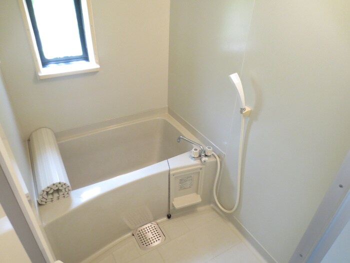 サンライフ猪名寺の物件内観写真