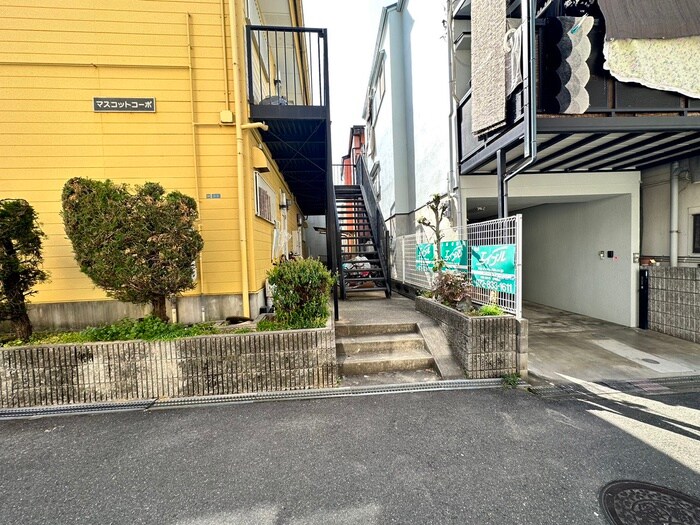 マスコット・コーポの物件外観写真