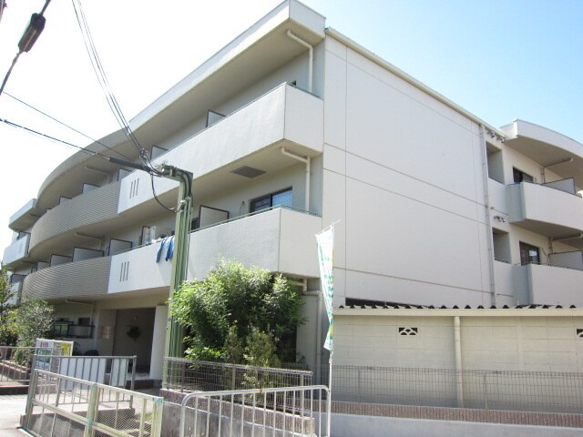 グリ－ンアベニュ－山岡の物件外観写真