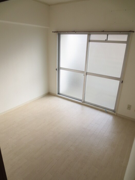 メゾン千里中央の物件内観写真