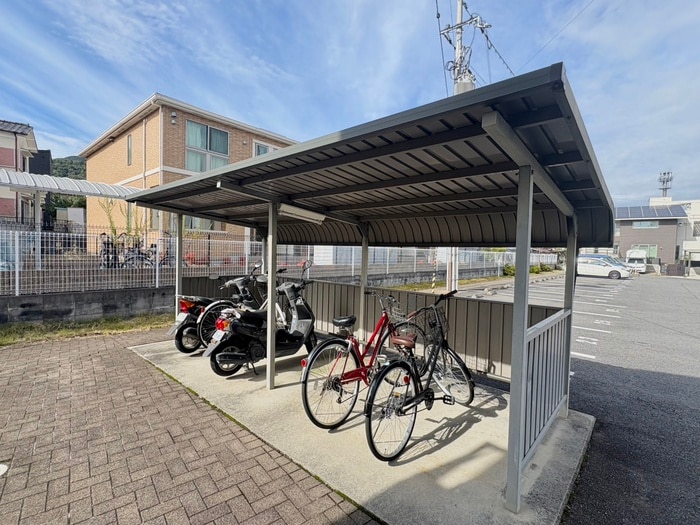 ガ－デン・グレイスの物件外観写真