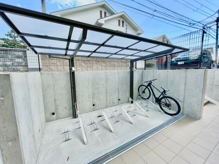 令和高浜館の物件外観写真