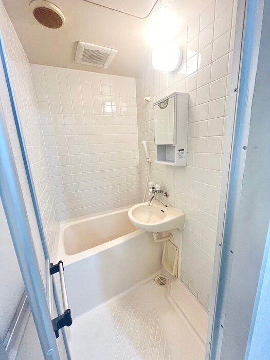 グラン・ドムール丹波口（409）の物件内観写真