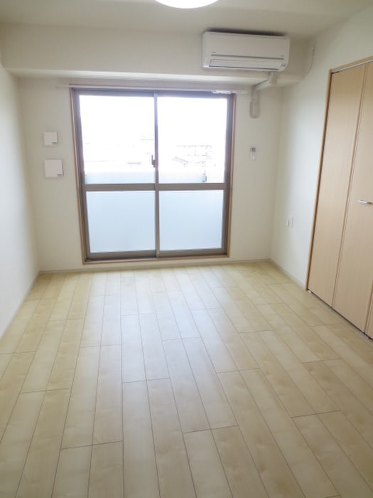 i・レジデンス上鳥羽の物件内観写真