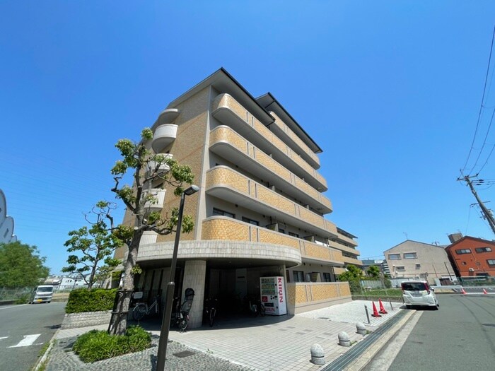 フレアコ－ト・コスモの物件外観写真