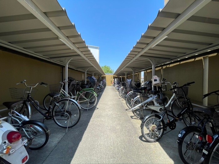 フレアコ－ト・コスモの物件外観写真