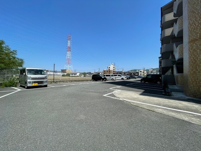 フレアコ－ト・コスモの物件外観写真