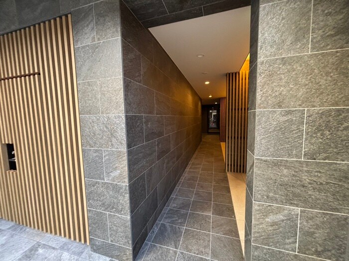 Roa　Higashiyamaの物件外観写真