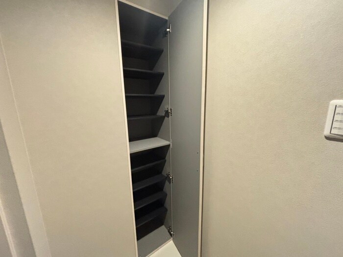 Roa　Higashiyamaの物件内観写真