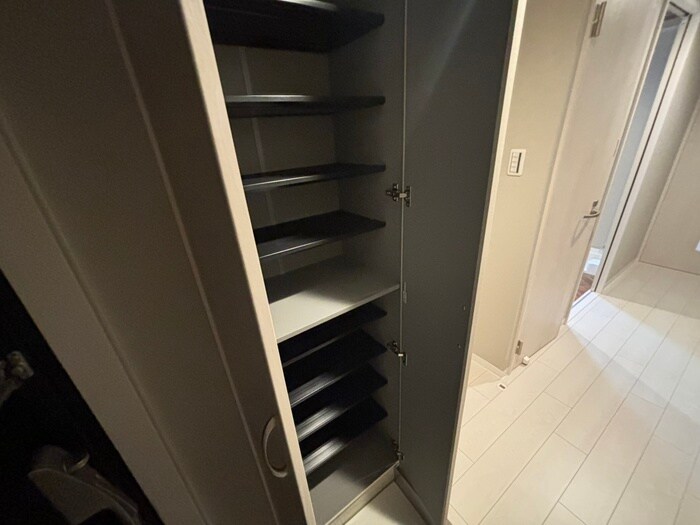 Roa　Higashiyamaの物件内観写真