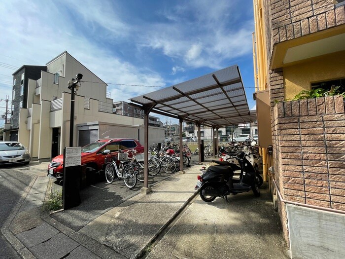 MOUNTAINの物件外観写真