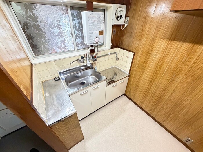 岩本マンションの物件内観写真