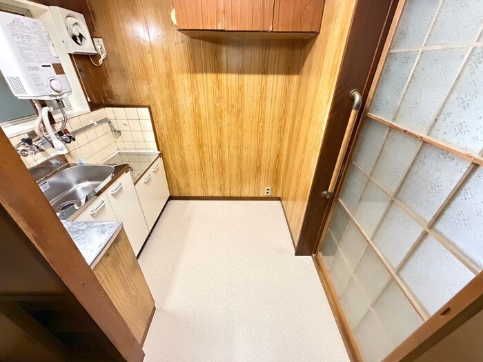 岩本マンションの物件内観写真