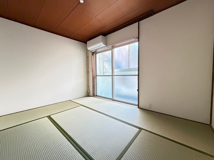 岩本マンションの物件内観写真