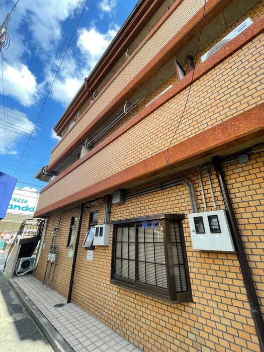 西禁野グリ－ンハイツの物件外観写真